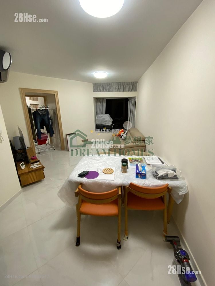 Euston Court Sell 2 Bedrooms , 1 Bathroom 587 ft²