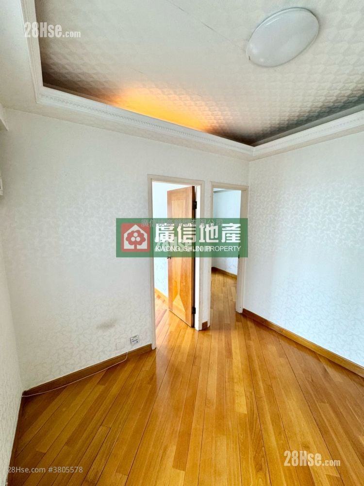 富达大厦 租盘 2 房 , 1 浴室 306 平方尺