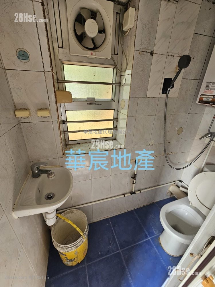 村屋 租盘 2 房 , 1 浴室 650 平方尺
