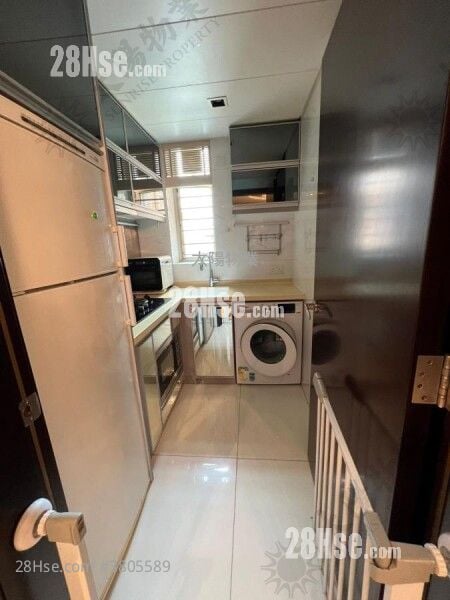 Harbour Place Sell 3 Bedrooms 589 ft²