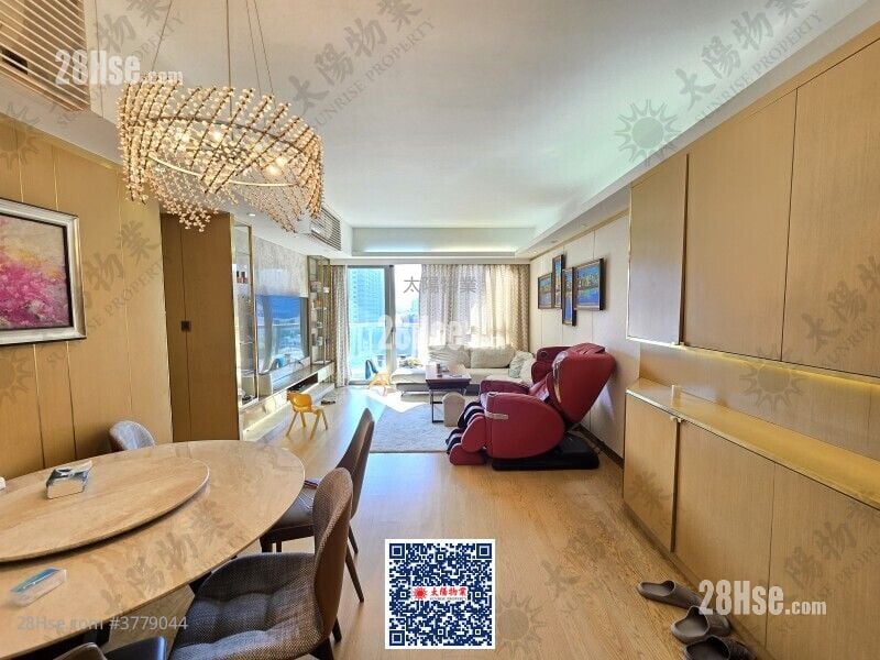 维港星岸 售盘 3 房 1,074 平方尺