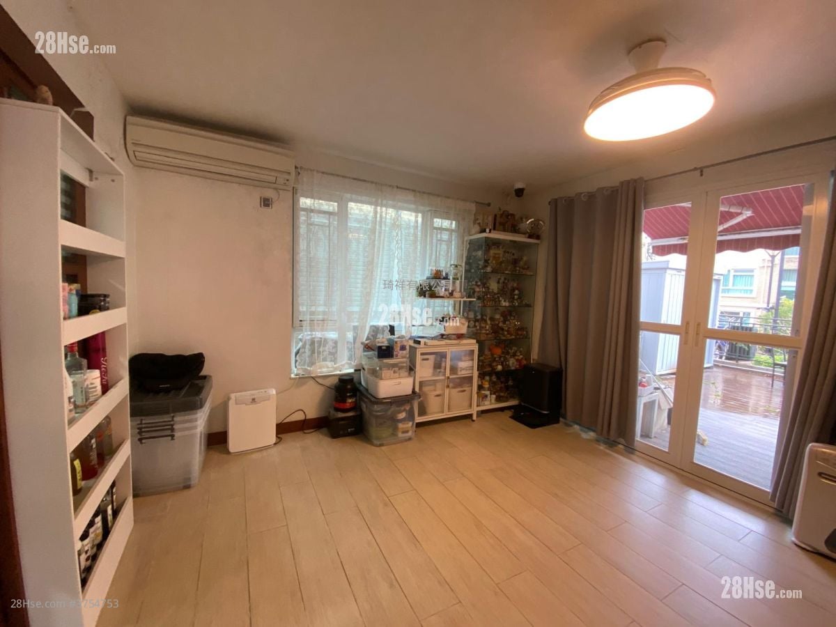 村屋 售盤 1,400 平方呎