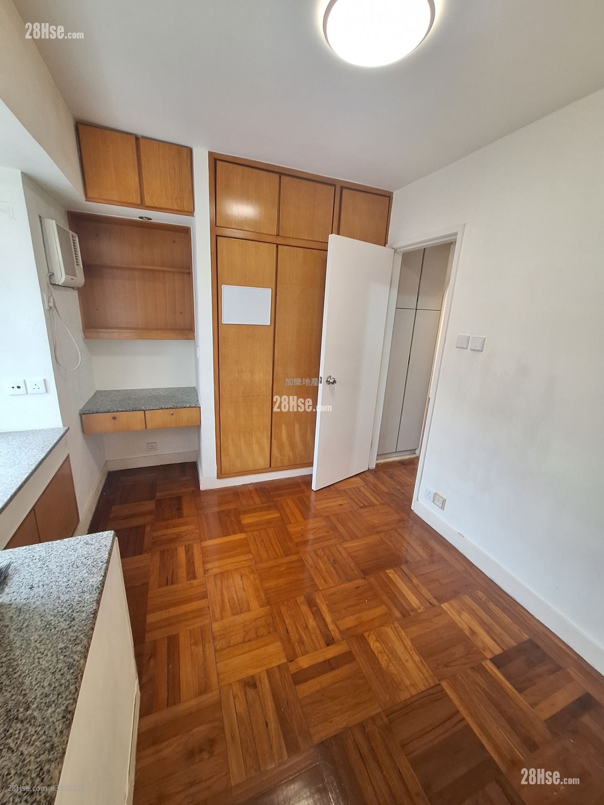 Hunghom Bay Centre Rental 3 Bedrooms , 1 Bathroom 492 ft²