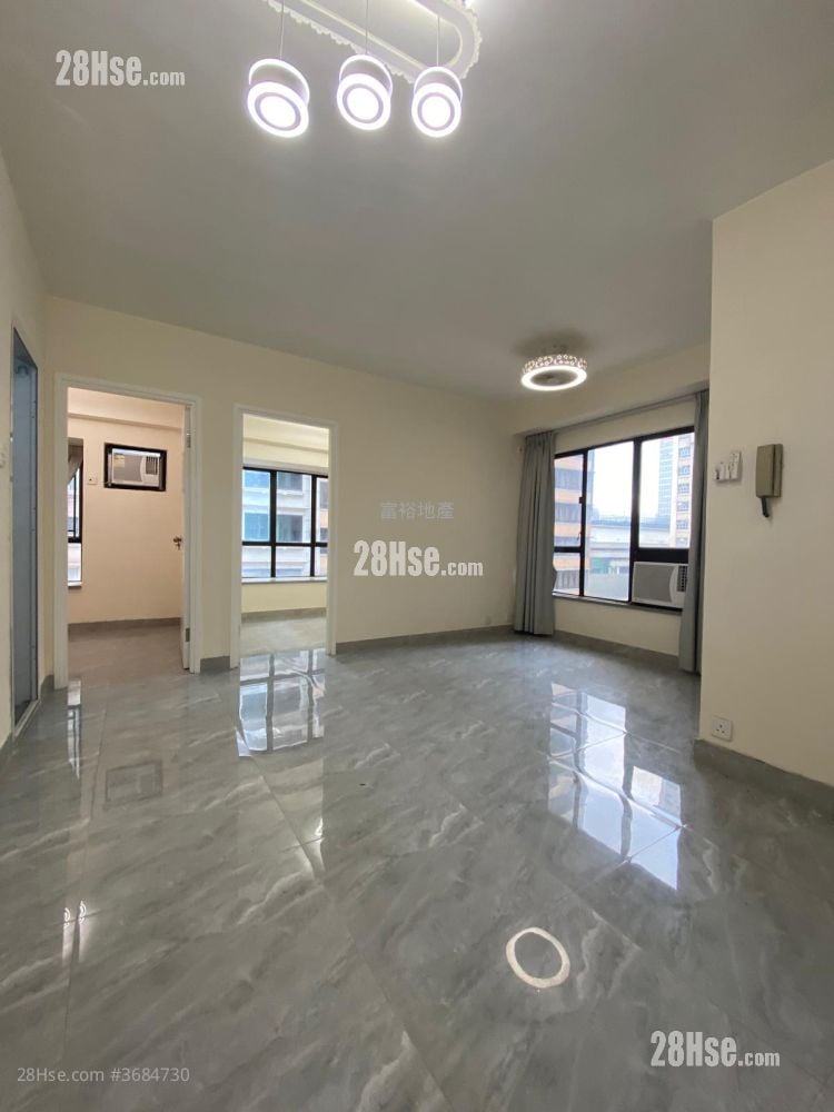 Hongway Garden Sell 2 Bedrooms , 1 Bathroom 425 ft²