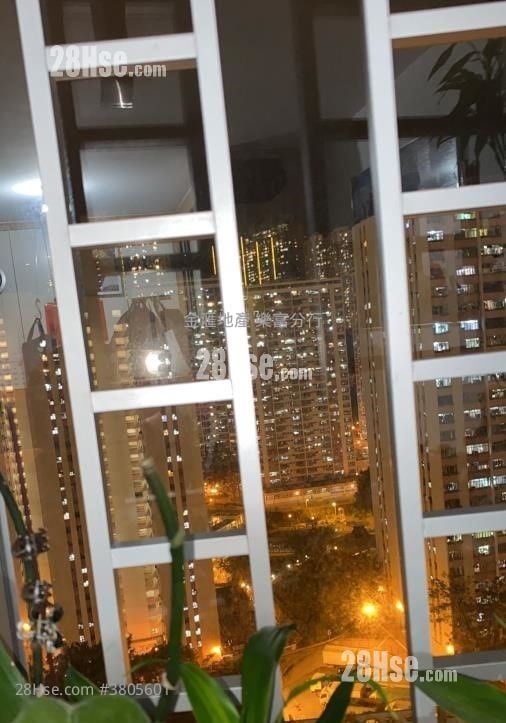 Choi Hing Court Sell 2 Bedrooms 385 ft²