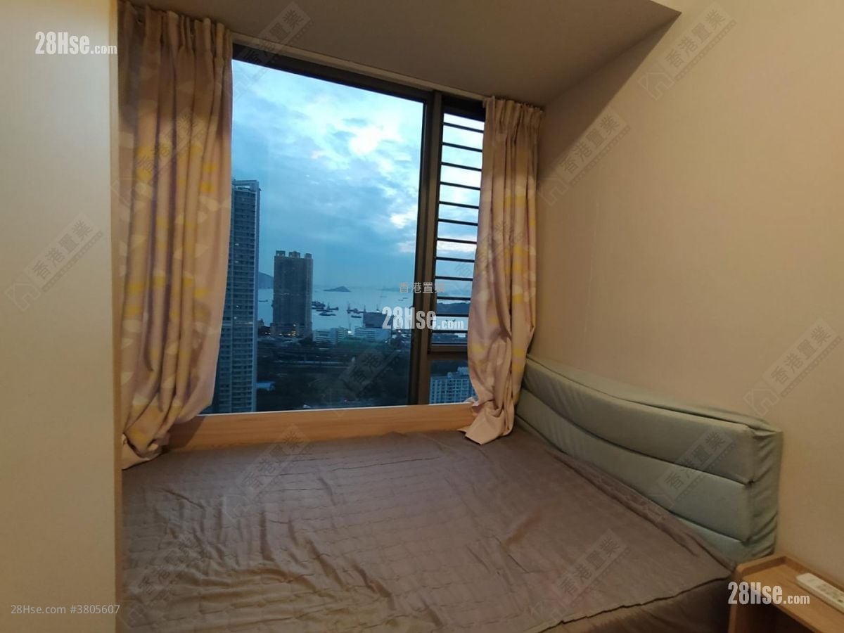 Park One Rental 4 Bedrooms , 1 Bathroom 595 ft²