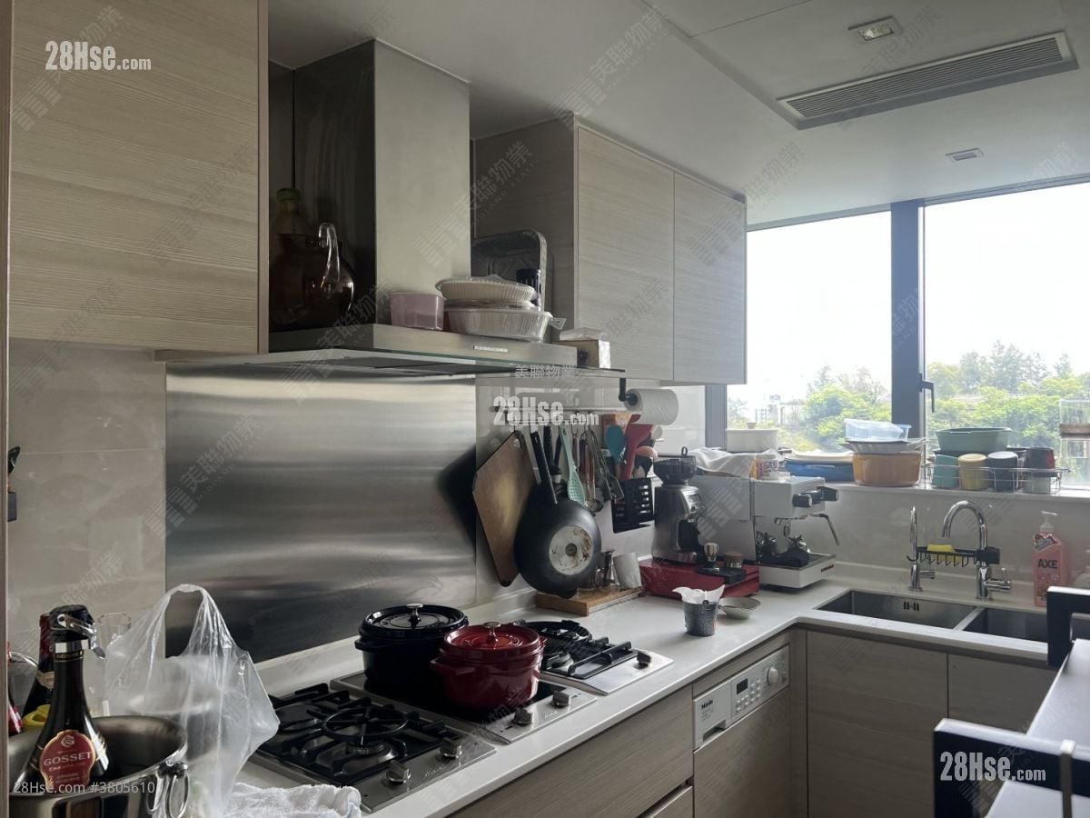 皓畋 租盘 3 房 , 3 浴室 904 平方尺