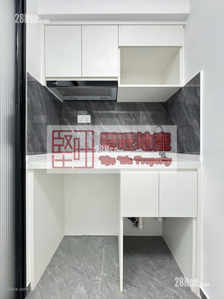 单幢楼房 租盘 1 房 , 1 浴室 140 平方尺