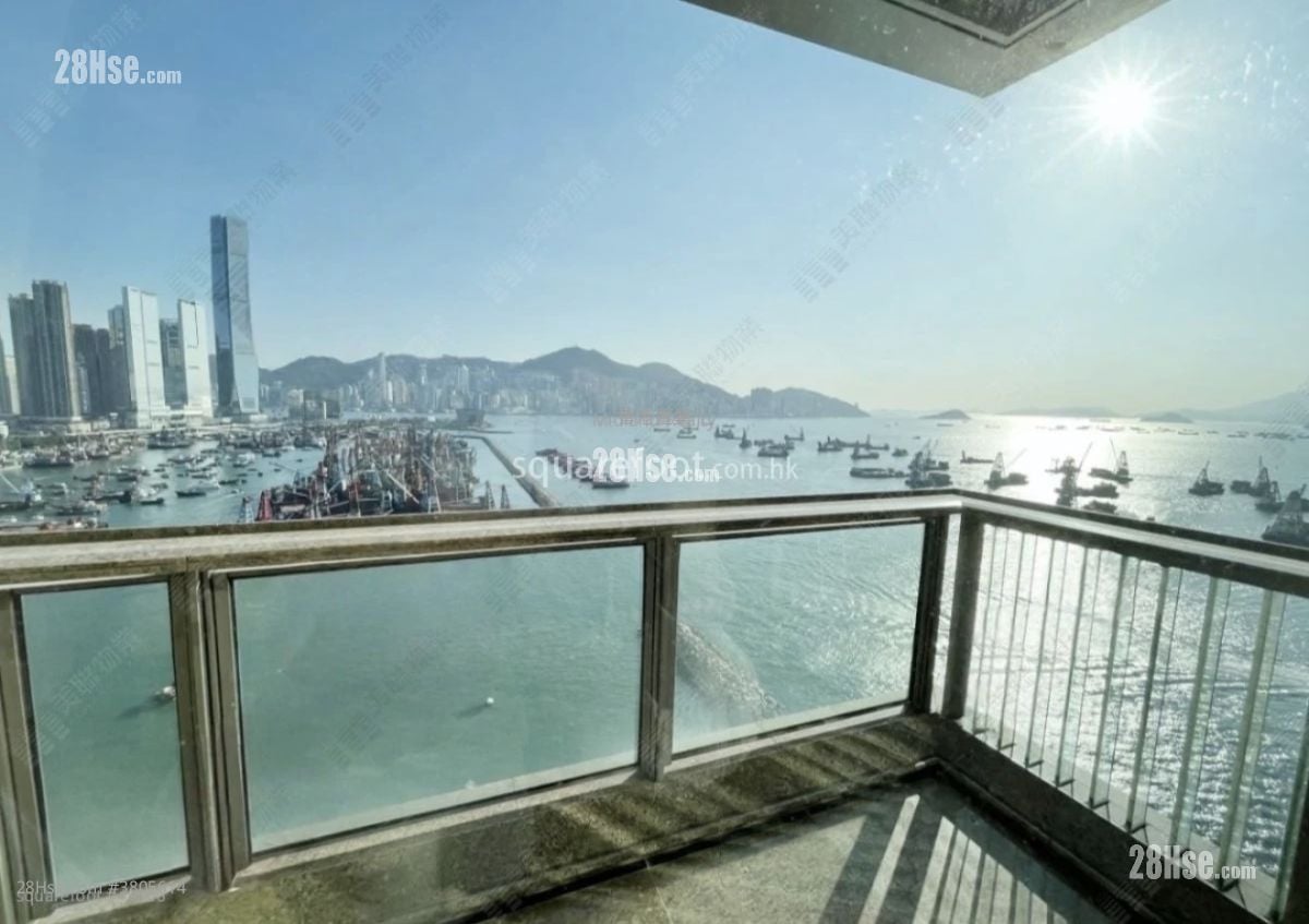 One Silversea Rental 5+ Bedrooms , 4 Bathrooms 2,042 ft²