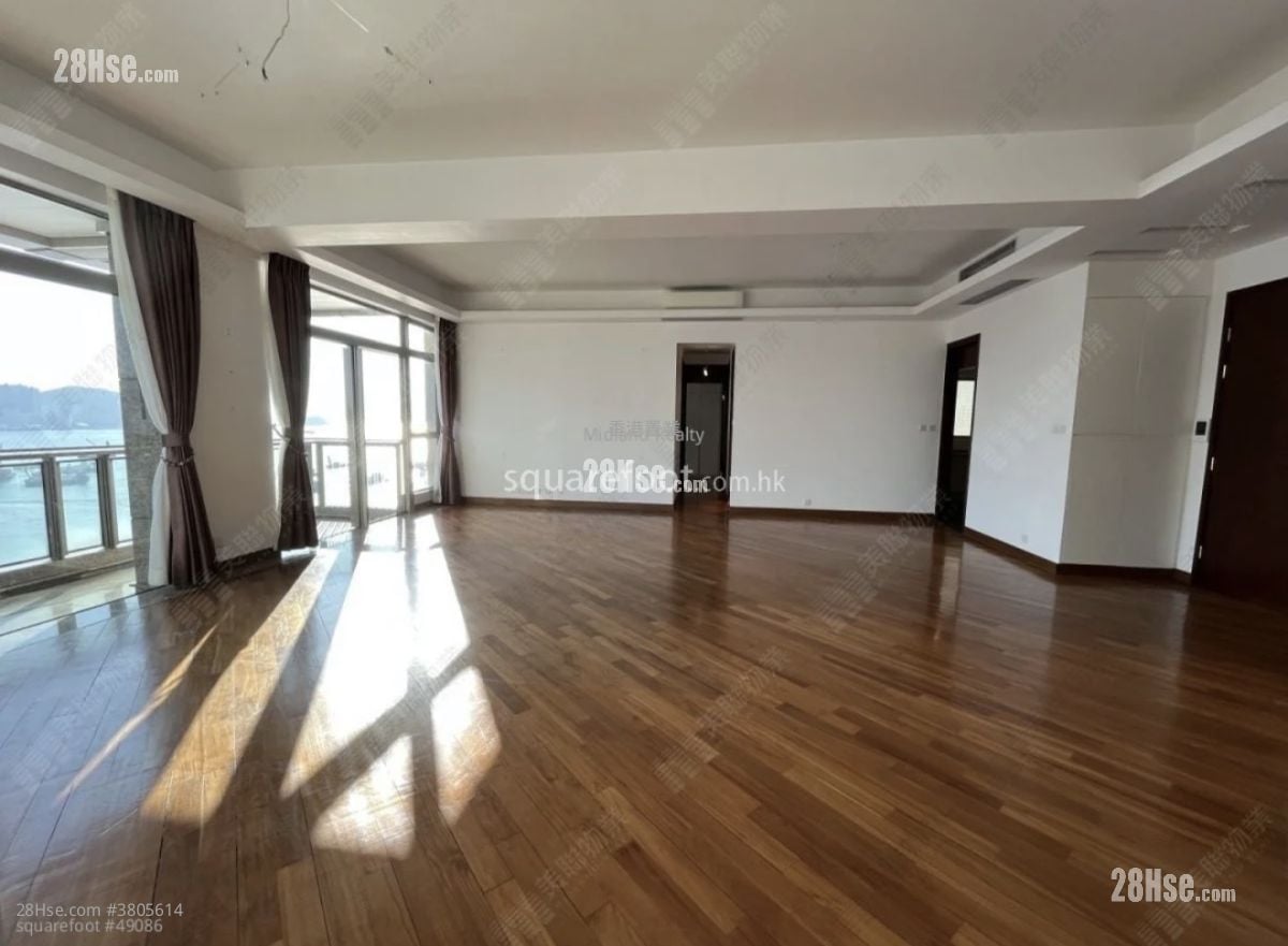 One Silversea Rental 5+ Bedrooms , 4 Bathrooms 2,042 ft²