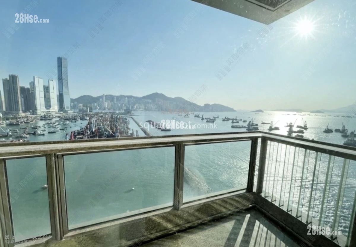 One Silversea Rental 5+ Bedrooms , 4 Bathrooms 2,042 ft²