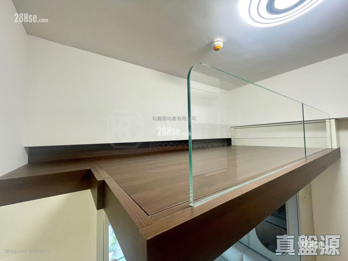 Manor Hill Sell 1 Bathroom 222 ft²