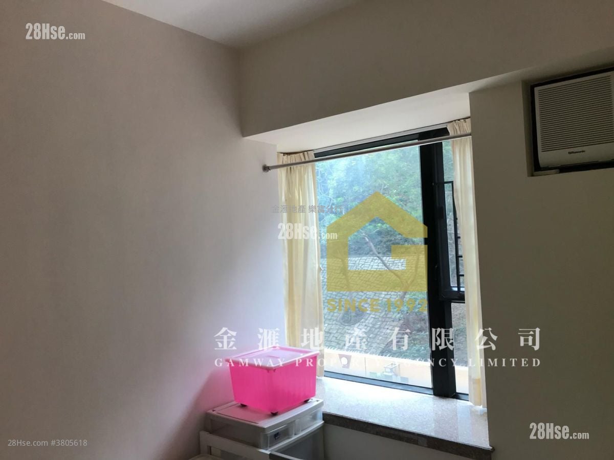 Scenic View Sell 2 Bedrooms 497 ft²