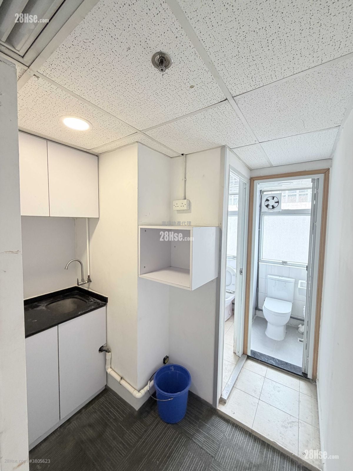 亿利工业中心 租盘 1 房 , 2 厕所