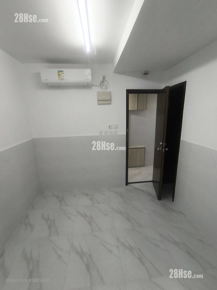 立成大厦 租盘 1 房 , 1 浴室 240 平方尺