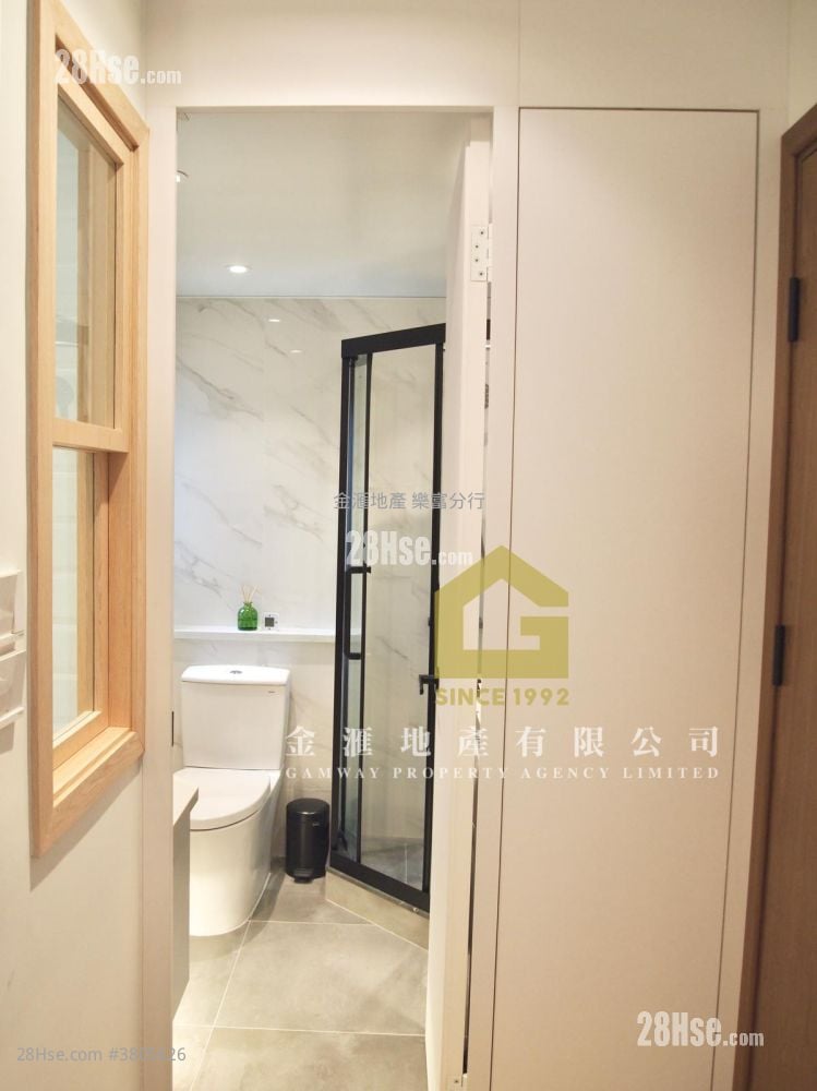 Lai Tsui Court Sell 1 Bedroom , 1 Bathroom 287 ft²