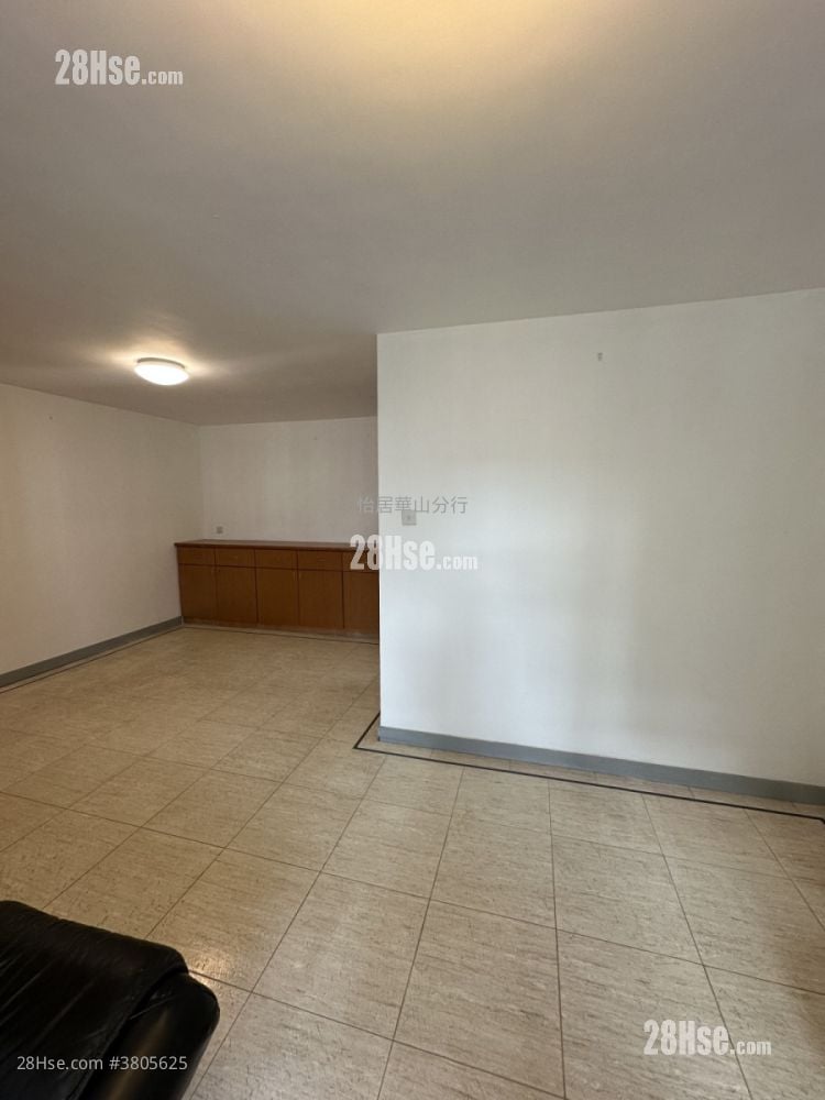 太古城 售盘 3 房 , 2 浴室 708 平方尺