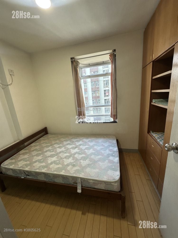 太古城 售盘 3 房 , 2 浴室 708 平方尺