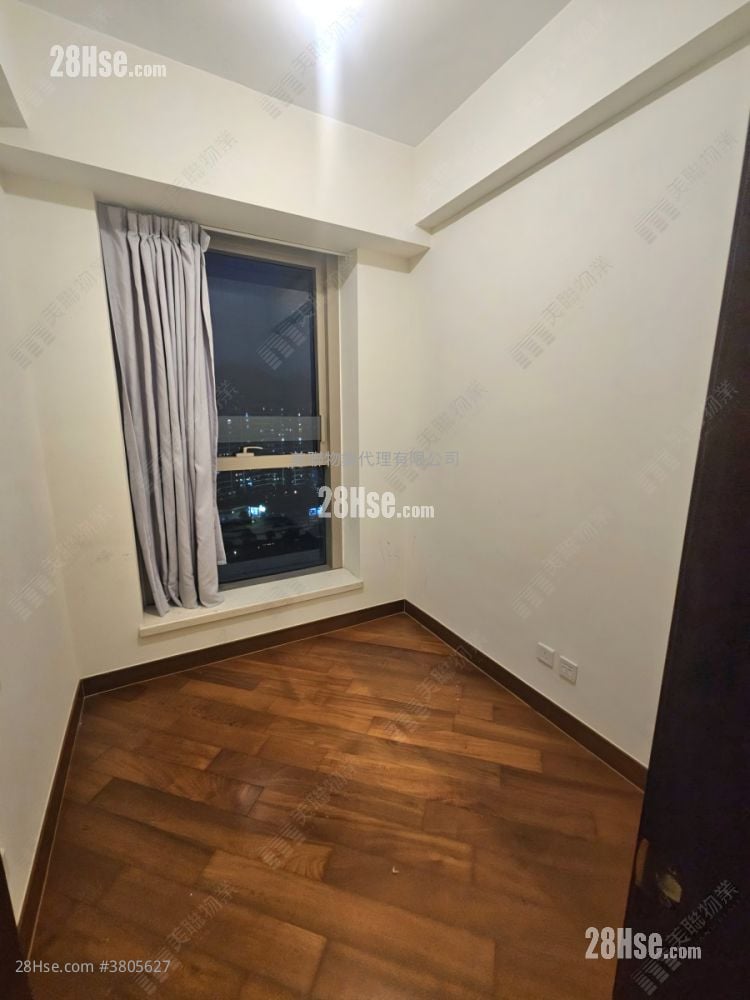 Corinthia By The Sea Rental 1 Bathroom 580 ft²