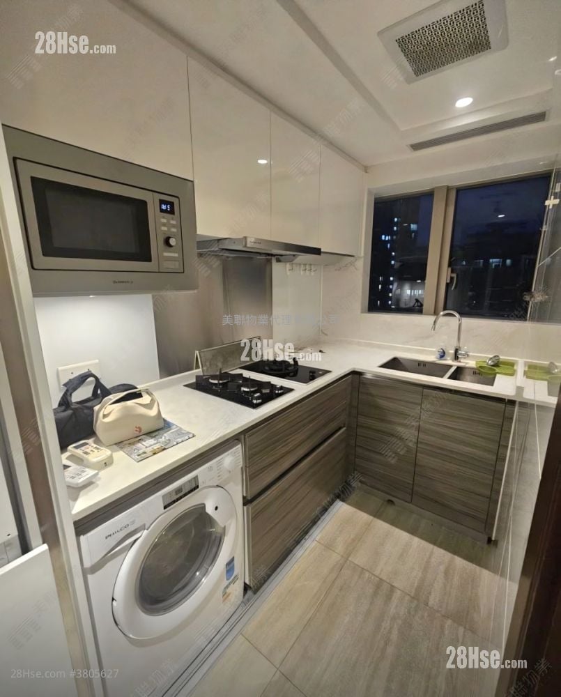 Corinthia By The Sea Rental 1 Bathroom 580 ft²