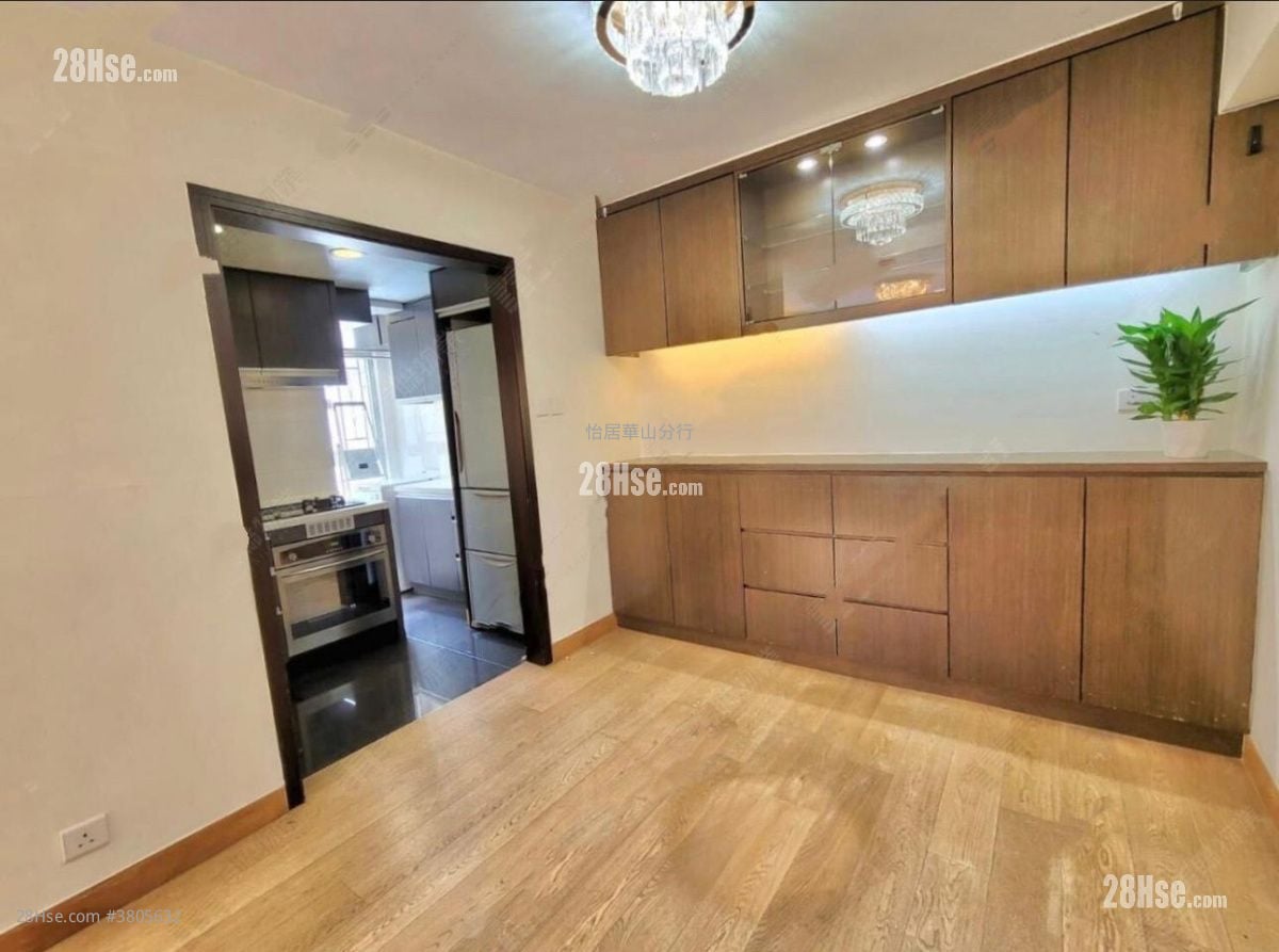 太古城 售盘 3 房 , 2 浴室 691 平方尺