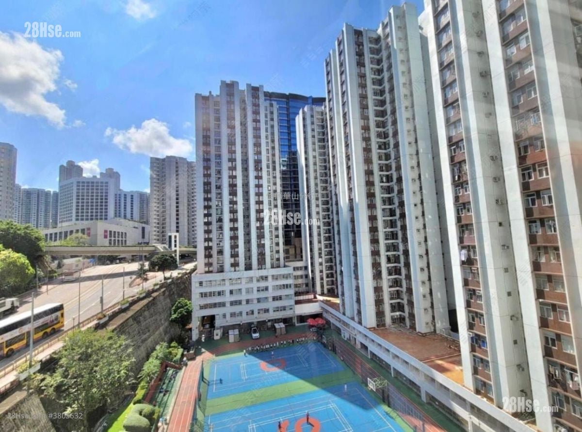 太古城 售盘 3 房 , 2 浴室 691 平方尺