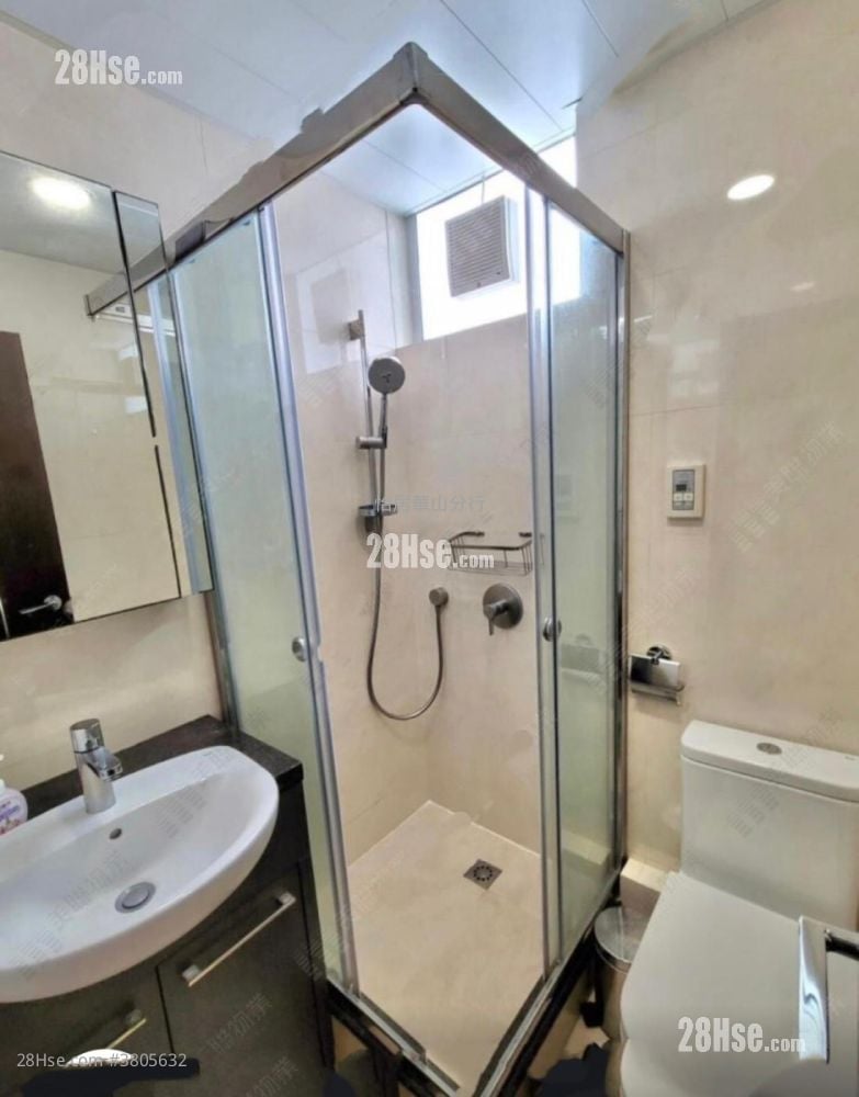 太古城 售盘 3 房 , 2 浴室 691 平方尺