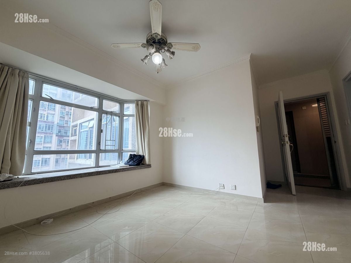 花都广场 售盘 3 房 526 平方尺