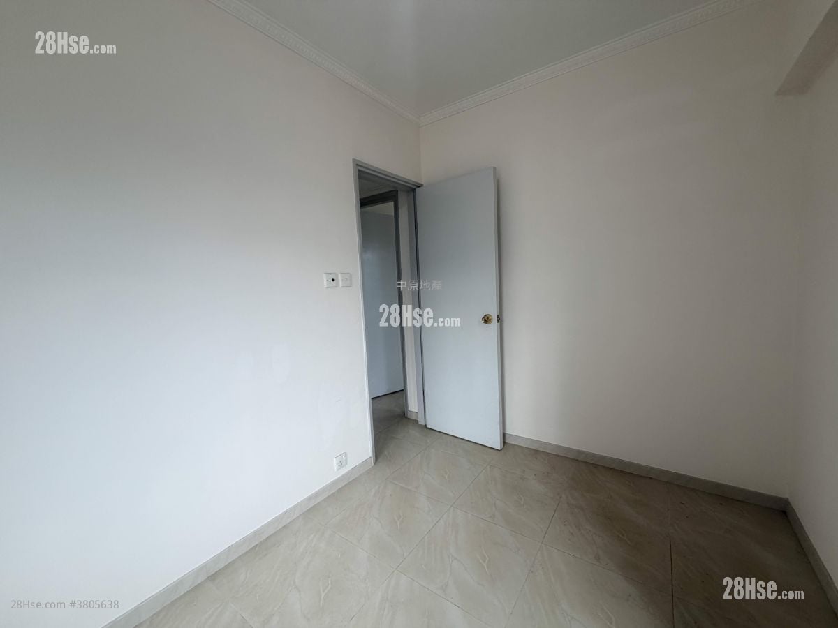 花都广场 售盘 3 房 526 平方尺