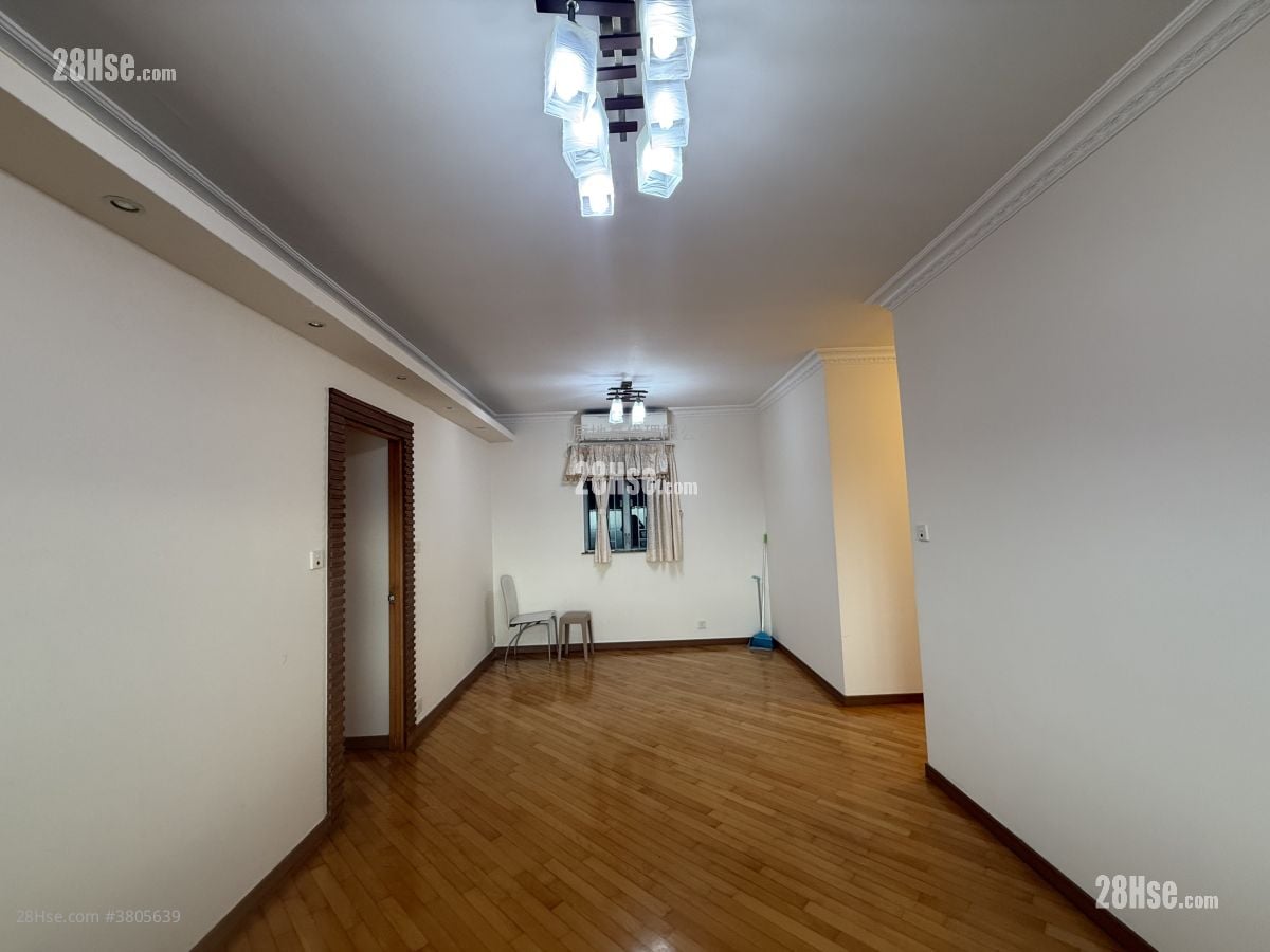 Tung Chung Crescent Rental 3 Bedrooms , 2 Bathrooms 821 ft²