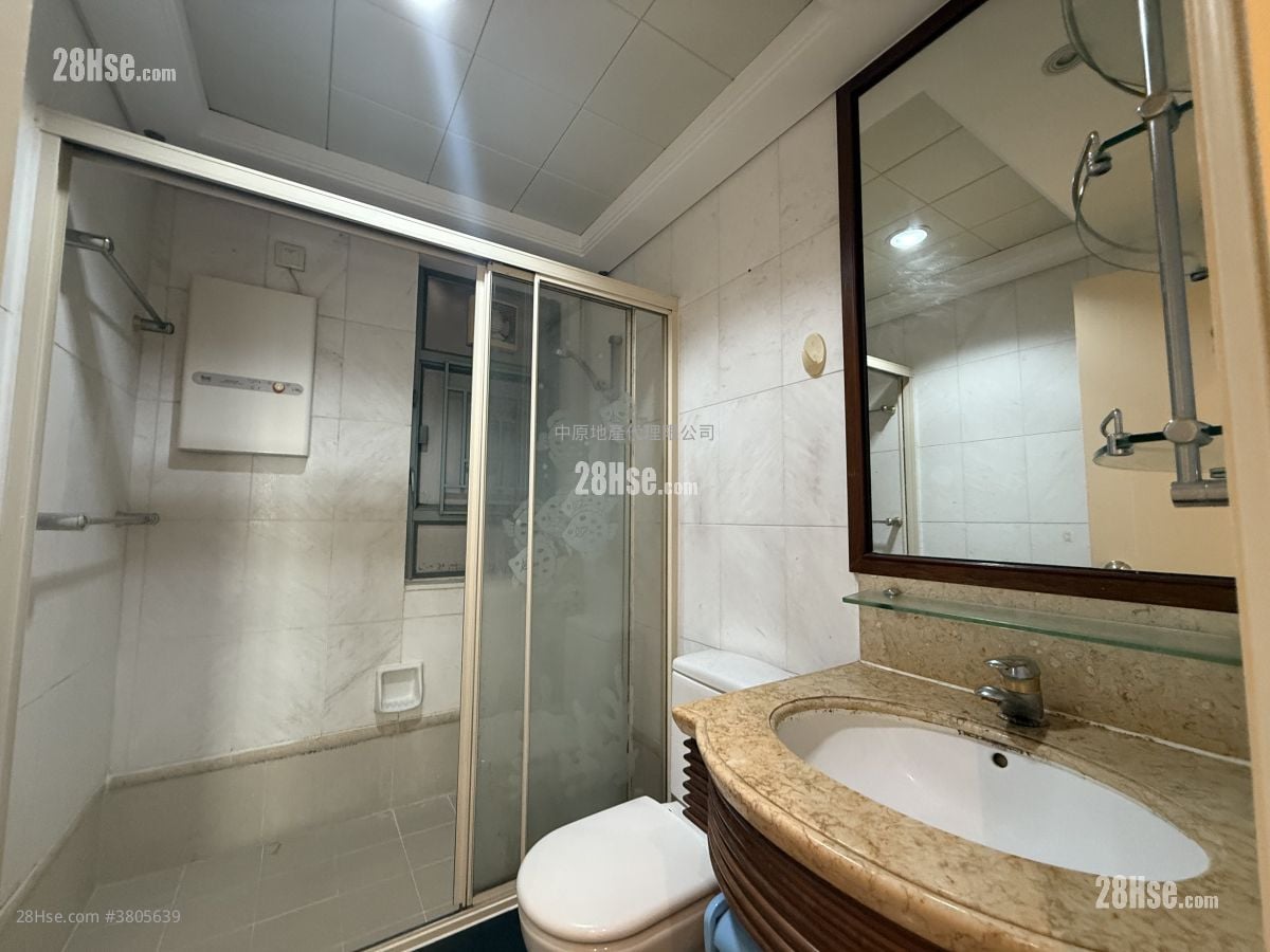 Tung Chung Crescent Rental 3 Bedrooms , 2 Bathrooms 821 ft²