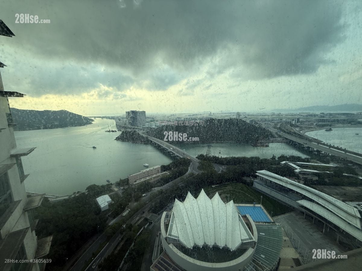 Tung Chung Crescent Rental 3 Bedrooms , 2 Bathrooms 821 ft²