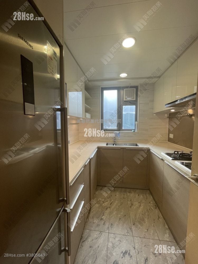 Parc City Sell 3 Bedrooms 838 ft²