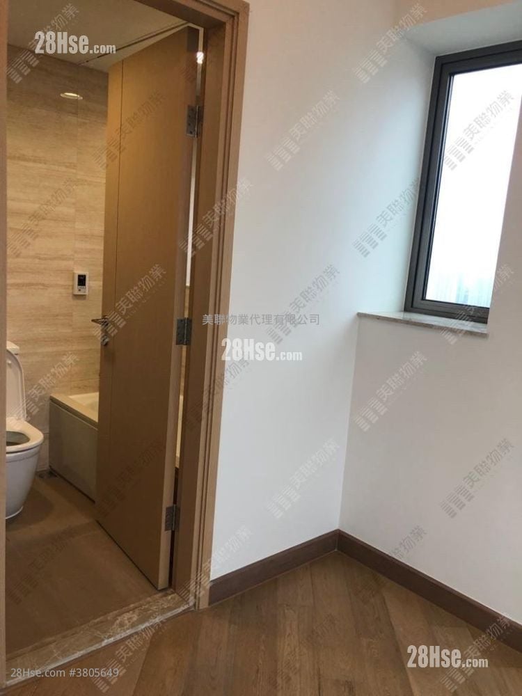 Parc City Sell 3 Bedrooms 838 ft²