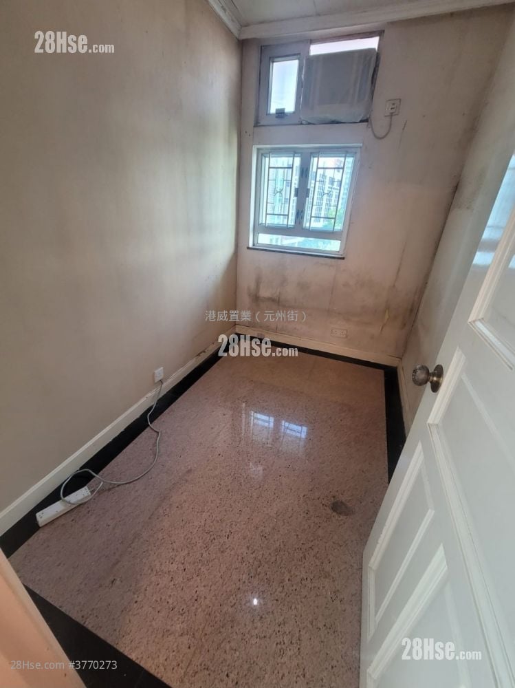 宝佩苑 售盘 3 房 645 平方尺