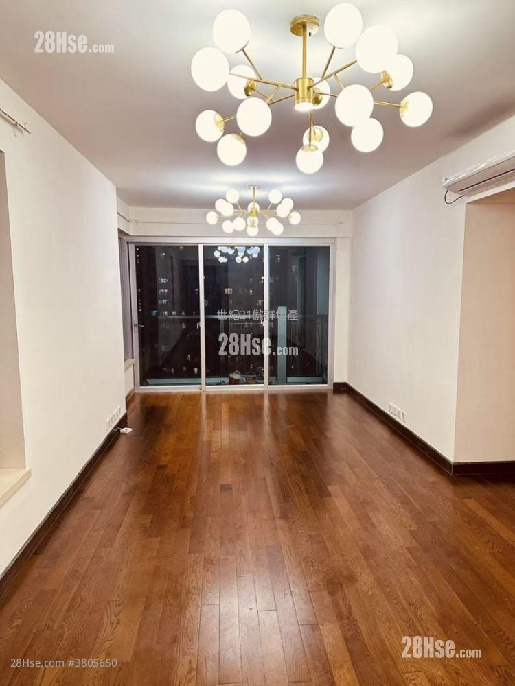 Billionnaire Royale Rental 3 Bedrooms , 2 Bathrooms 887 ft²