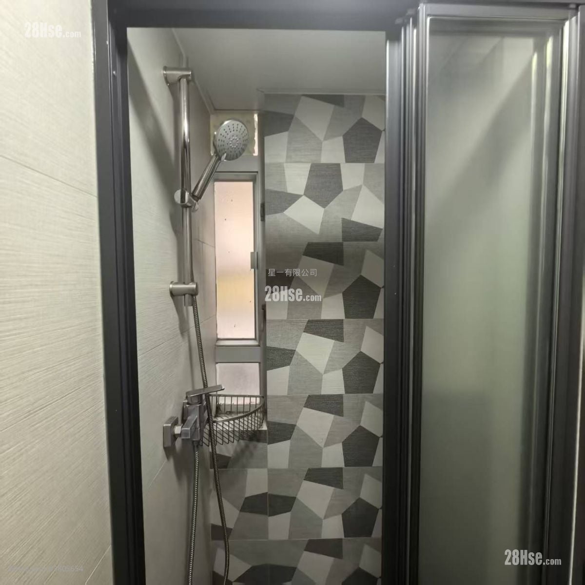 Caroline Hill Court Rental Studio , 1 Bathroom 160 ft²