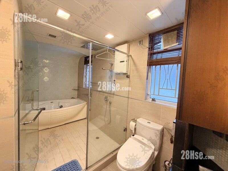 海逸豪园 售盘 3 房 1,008 平方尺