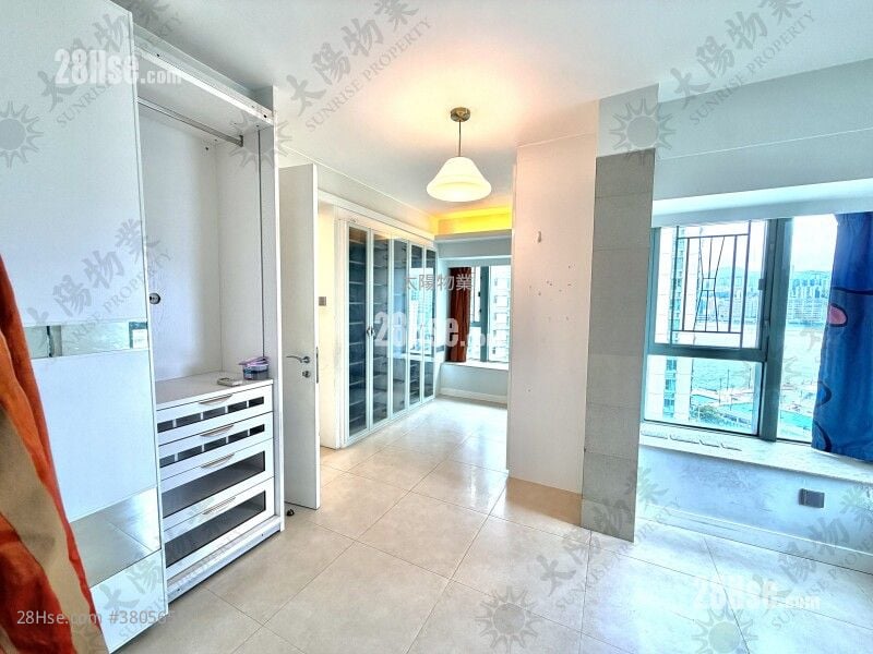 海逸豪园 售盘 3 房 1,008 平方尺