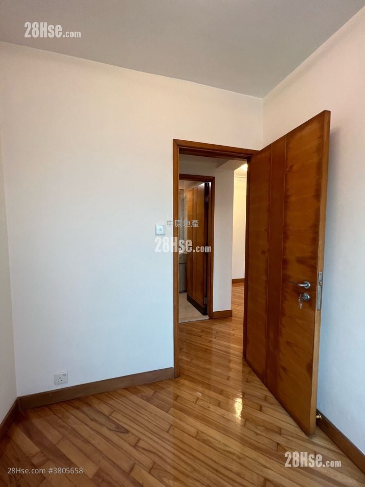 Tierra Verde Sell 2 Bedrooms , 1 Bathroom 533 ft²