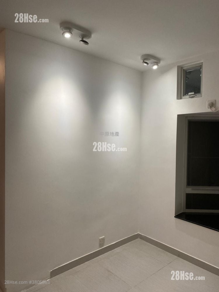 Greenfield Garden Sell 2 Bedrooms , 1 Bathroom 448 ft²