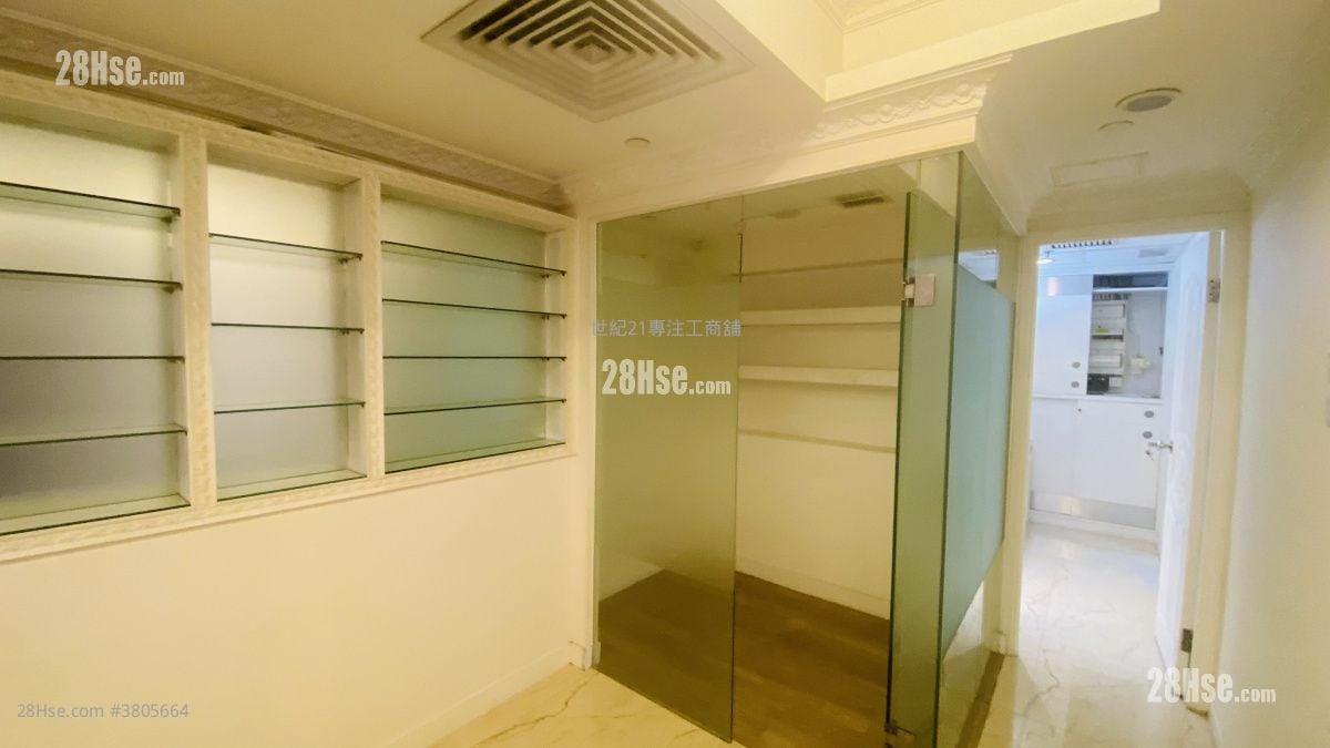 中威商业大厦 租盘 5+ 房 , 2 厕所