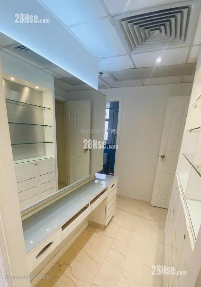 中威商业大厦 租盘 5+ 房 , 2 厕所