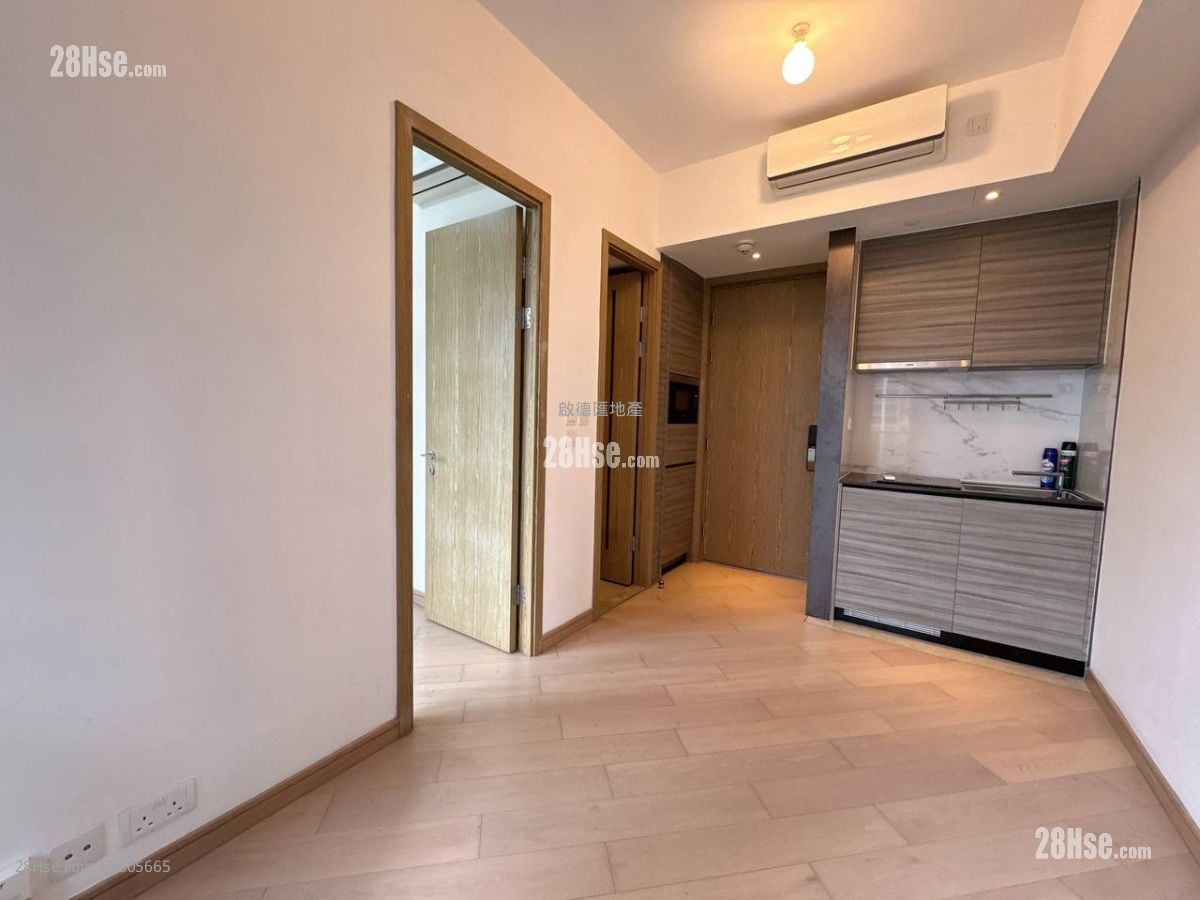 The Zutten Sell 1 Bedroom , 1 Bathroom 259 ft²