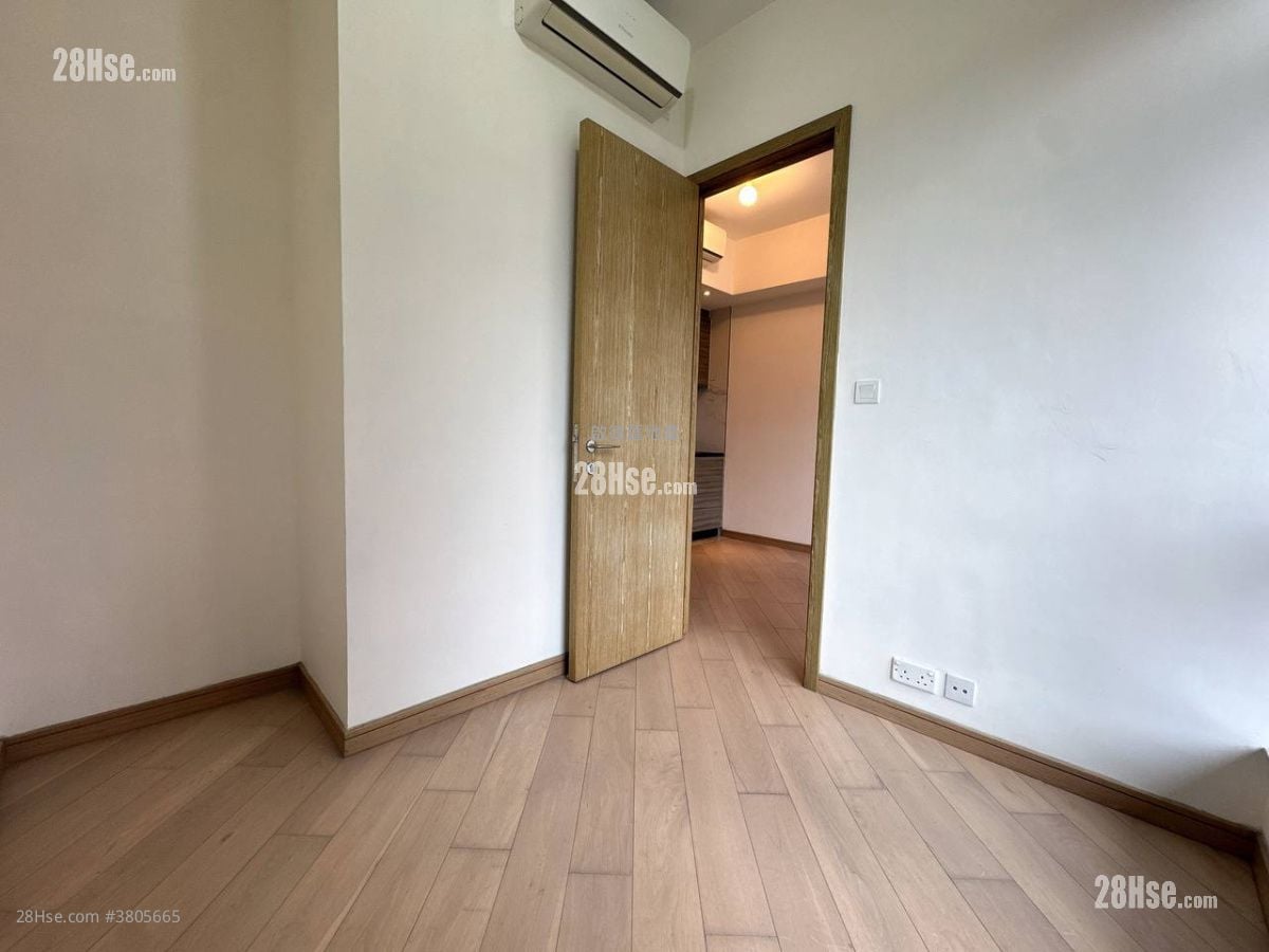 The Zutten Sell 1 Bedroom , 1 Bathroom 259 ft²