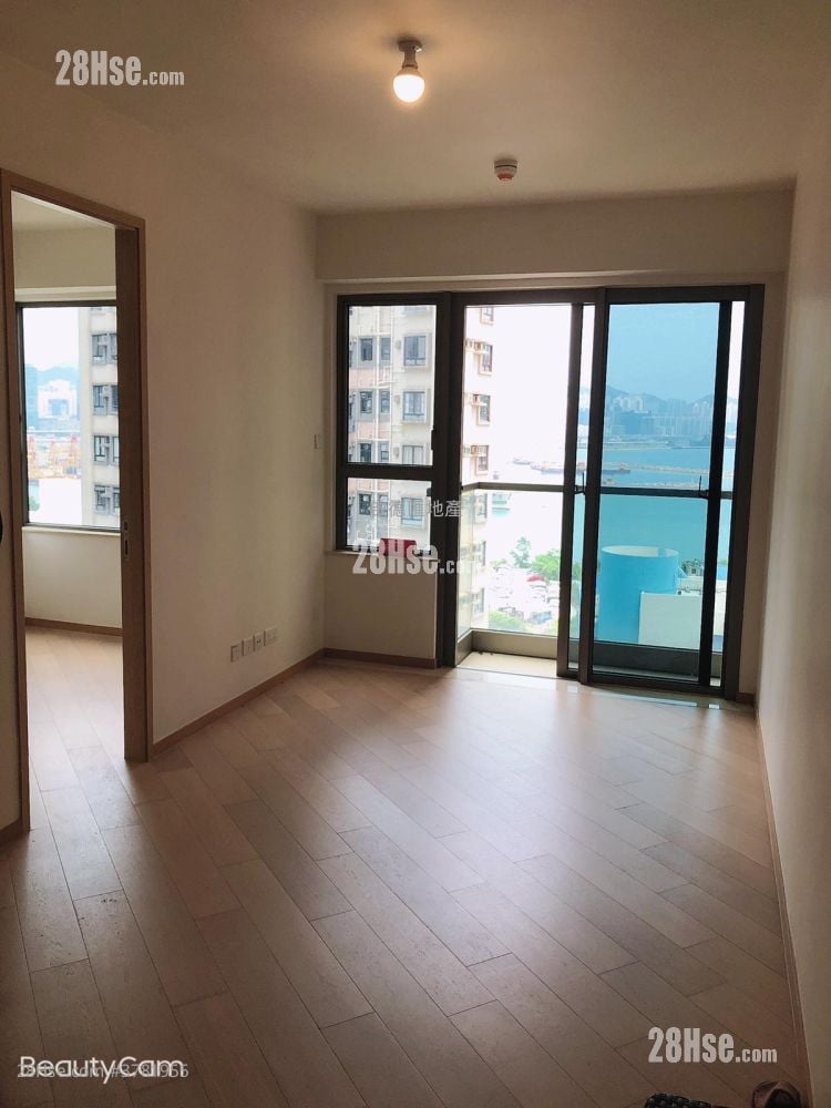 Upper East Sell 2 Bedrooms , 1 Bathroom 362 ft²