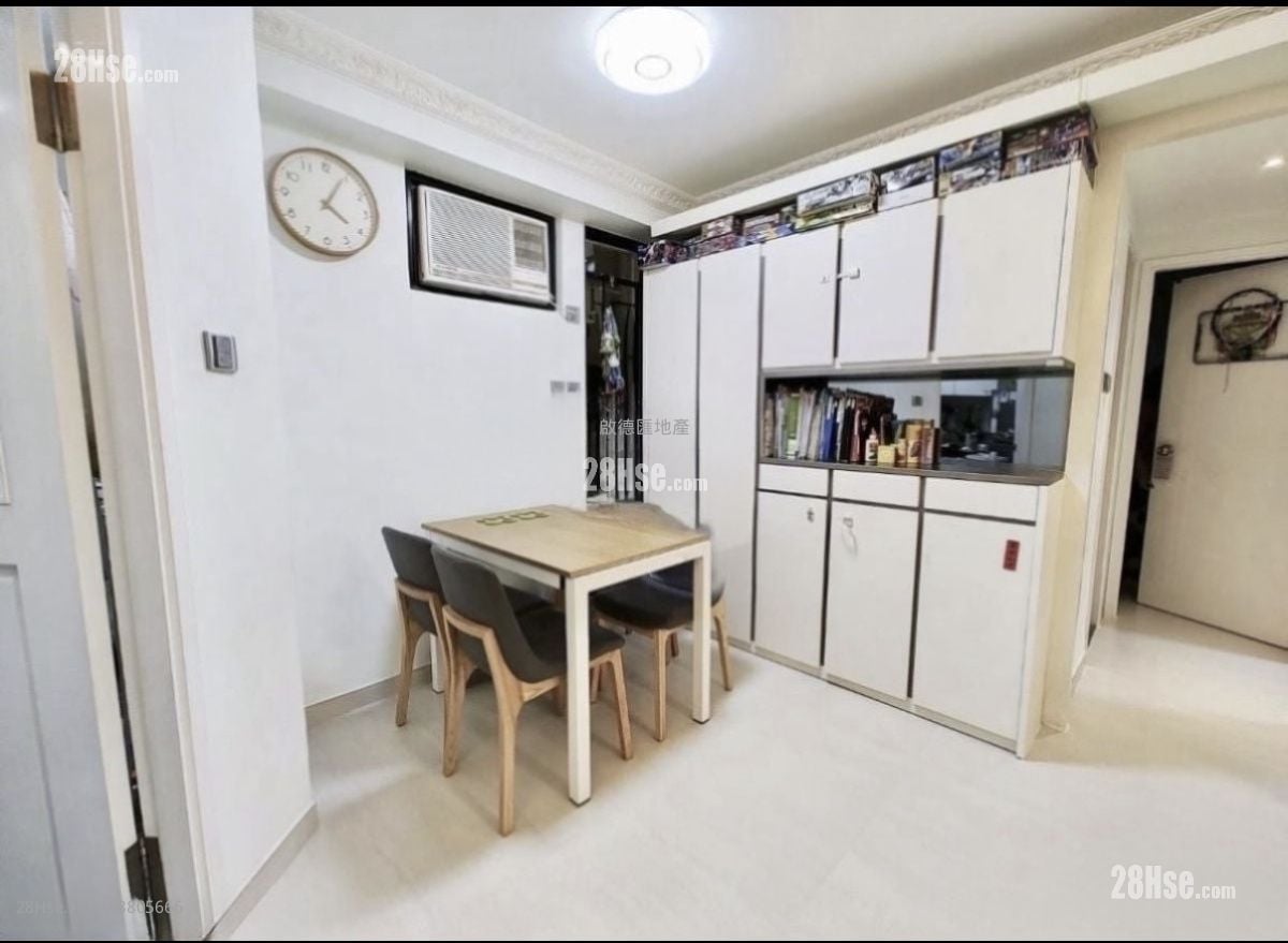 欣荣花园 售盘 2 房 , 1 浴室 566 平方尺