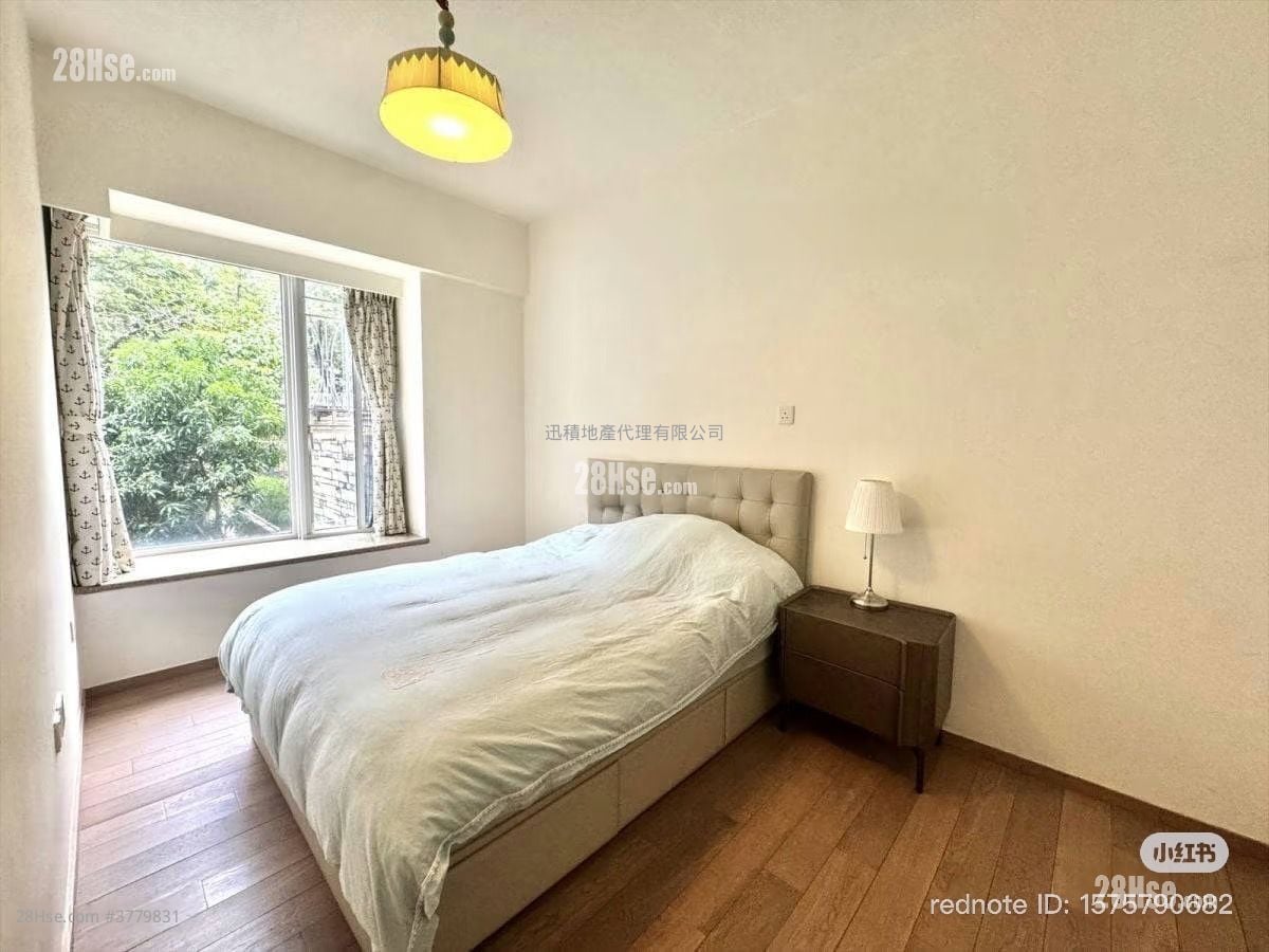 One Beacon Hill Rental 4 Bedrooms , 3 Bathrooms 1,490 ft²