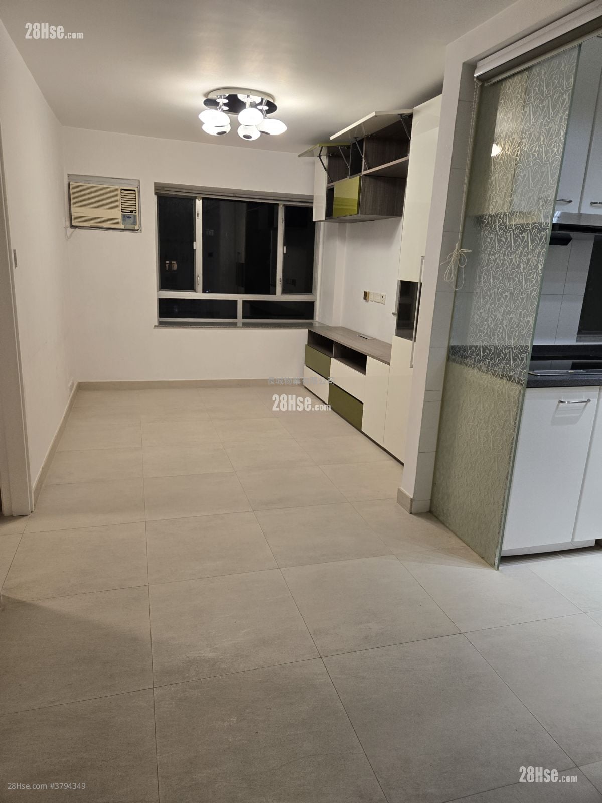 Westlands Court Rental 1 Bedroom , 1 Bathroom 398 ft²