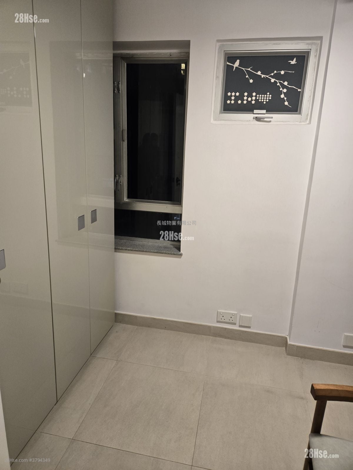 Westlands Court Rental 1 Bedroom , 1 Bathroom 398 ft²